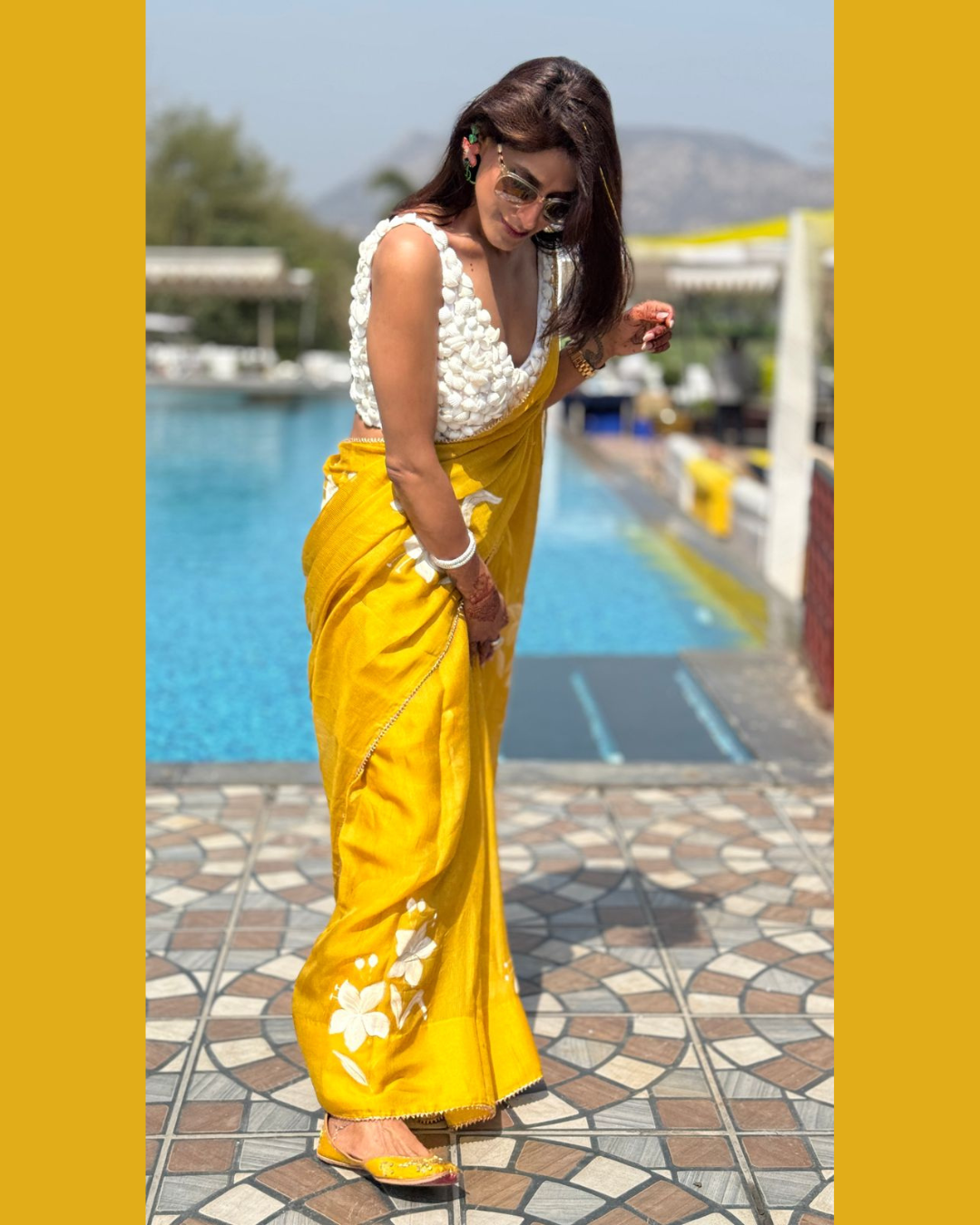 Lily yellow crepe saree - Image 2