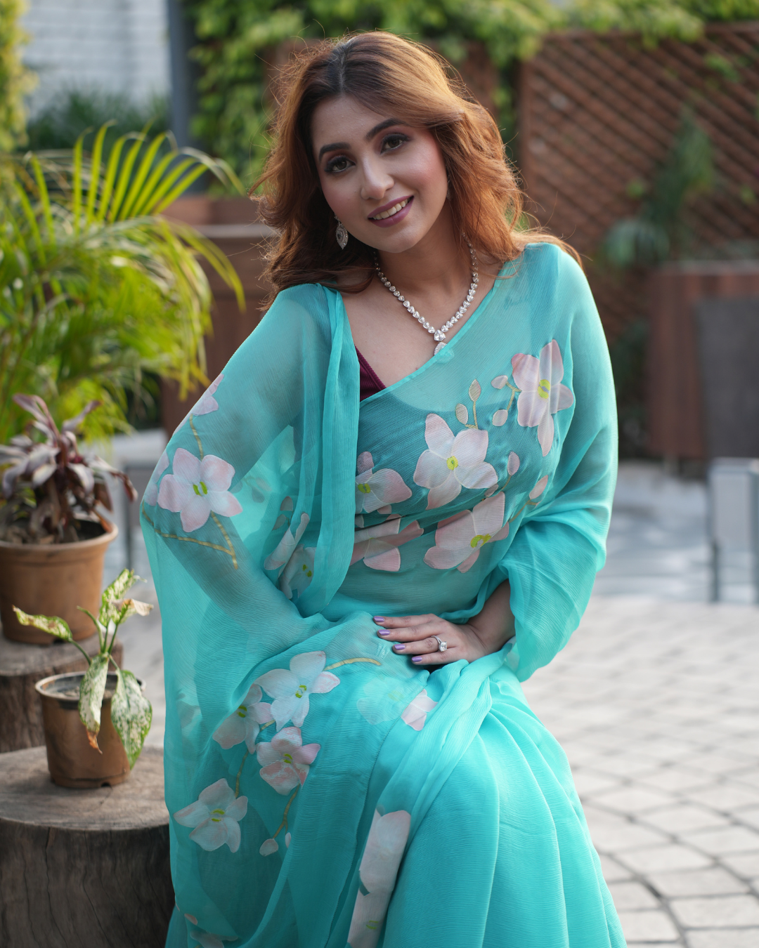 Orchids blue chiffon saree - Image 6