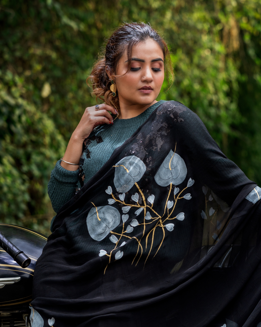 Flamingo black chiffon saree - Image 2